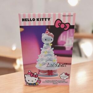Hello Kitty Ceramic Christmas Tree w/lights, 6 Inch White, Pink Bow, NIB